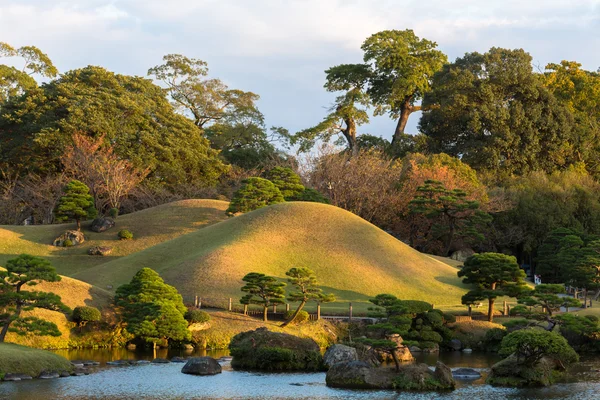 suizenji park. Japon bahçesi