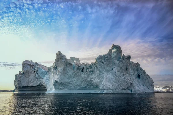 Geleiras flutuantes no fiorde Disco Bay West Greenland — Fotografia de Stock