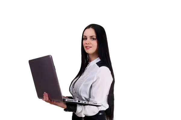 Mulher de negócios de pé isolado fundo branco, segurando laptop, sorrindo para a câmera — Fotografia de Stock