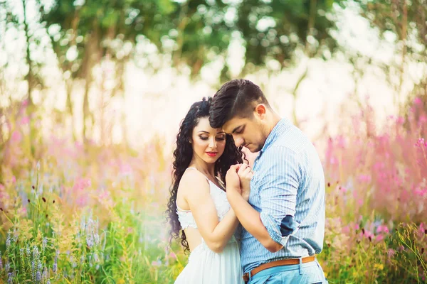 Estaba enamorado de las flores — Foto de Stock