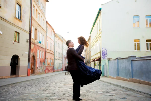 Lüks romantik mutlu gelin ve damat inci evlilik kutlama — Stok fotoğraf