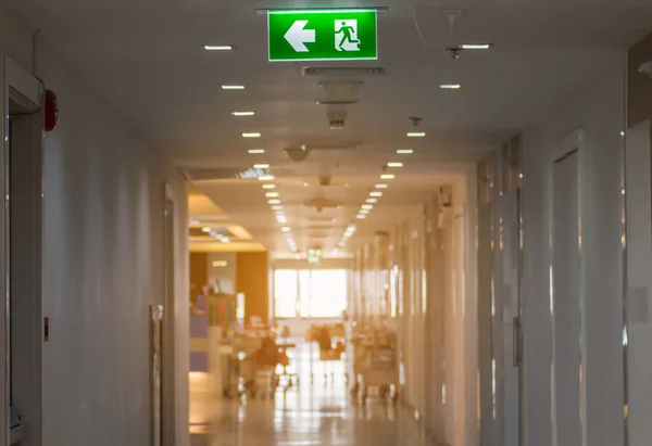 Green Emergency Exit Sign Hospital Showing Way Escap — Stock Photo, Image