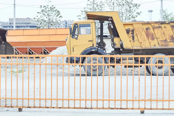 Ciężkie Maszyny Budowlane Zewnątrz Rekonstrukcji Miejsc Publicznych — Zdjęcie stockowe
