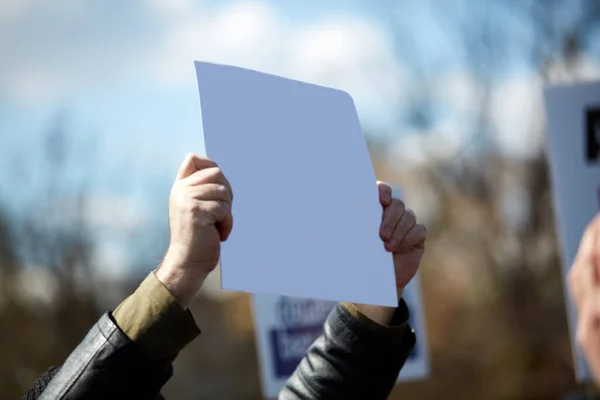Protesters Holding Placards Signs Streets — Stock Photo, Image