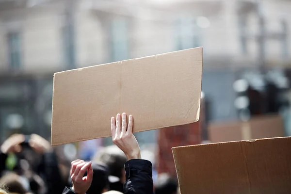Manifestantes Segurando Cartazes Placas Nas Ruas — Fotografia de Stock