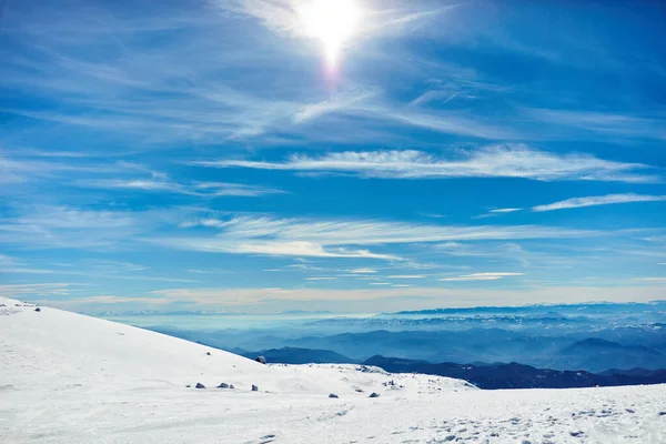 Empty Ski Chair Lift Mountain Season Tourists — Stock Photo, Image