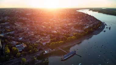 Zemun 'un insansız hava aracı görünümü, Belgrad belediyesi, Sırbistan.