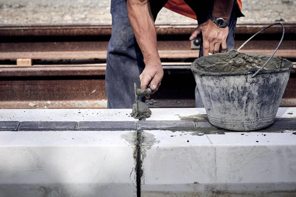 Trabajador Construcción Que Trabaja Una Reconstrucción Pública —  Fotos de Stock