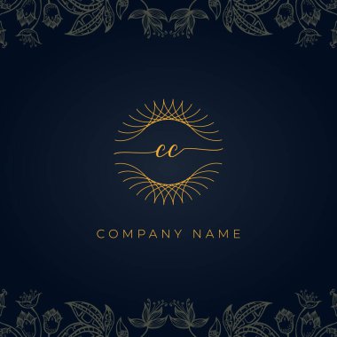 Zarif lüks CC logosu. Bu simge, soyut yuvarlak, çiçekli arka planda ince geometrik şekle sahip anonim şirkettir. Hangi şirket veya markanın bu ilk adımları atması uygun olacaktır.