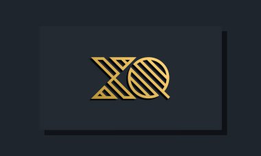 Zarif bir sanat eseri ilk harfi XQ logosu. Bu logo yaratıcı bir şekilde iki yaratıcı harfle birleşti. İlk harfleri hangi şirket ya da markanın başlattığı uygun olacaktır..