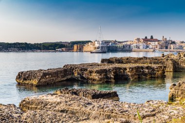 Bay Otranto, İtalya Adriyatik Denizi üzerinde Yunanca-Messapian şehir