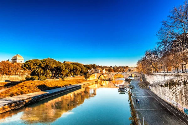 Roma Talya Nın Tiber Nehri — Stok fotoğraf