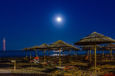 Apulia, İtalya Gargano Vieste plaj tatil gece