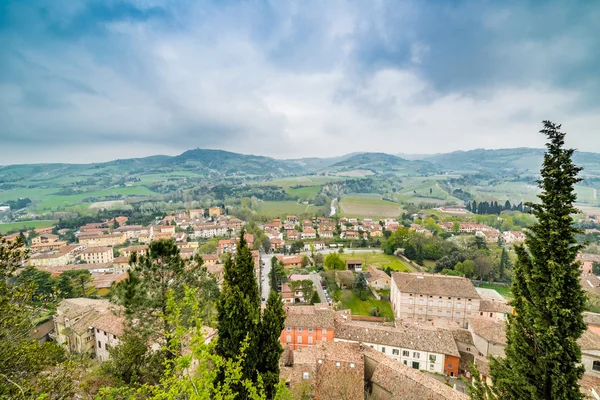 Στέγες Της Μπρηριέλλα Ένα Από Ομορφότερα Μεσαιωνικά Χωριά Της Ιταλίας — Φωτογραφία Αρχείου