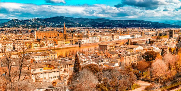 Duizelingzaam Uitzicht Oude Gebouwen Katholieken Kerken Van Florence Italië — Stockfoto