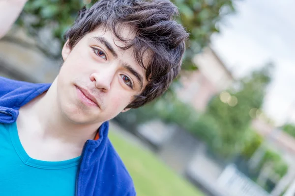 Teenager Portrait Garden — Stock Photo, Image