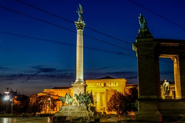 Budapeşte'deki Kahramanlar Meydanı