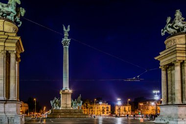 Budapeşte'deki Kahramanlar Meydanı