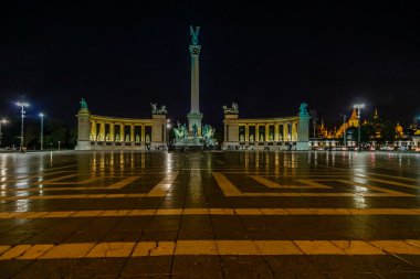 Budapeşte'deki Kahramanlar Meydanı