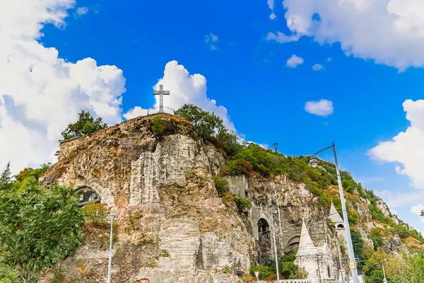 Iglesia Las Cuevas Rocas Católicos Budapest —  Fotos de Stock