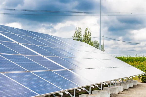 Fotovoltaikus Üzem Paneljei Országban — Stock Fotó