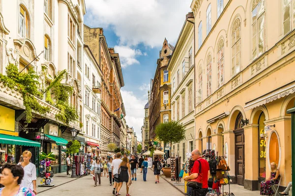 Budapeşte'nin şirin sokakları