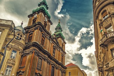 Avrupa'da Budapeşte, Macaristan'da saray ve bina stilleri çeşitli