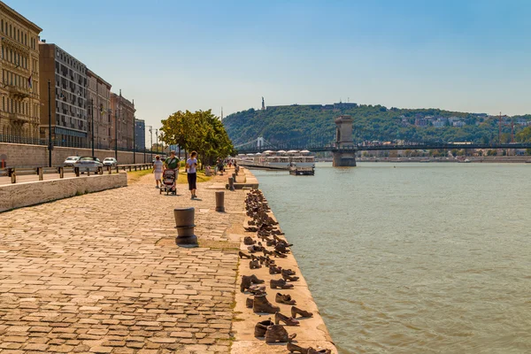 Metalen Schoenen Donau Promenade Gedenkteken Boedapest Voor Slachtoffers Van Holocaust — Stockfoto