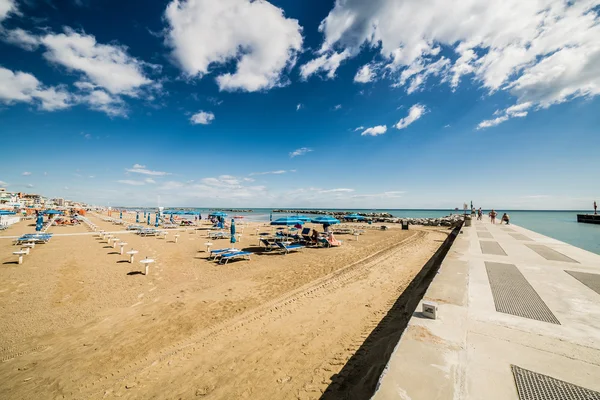 Panorama Riviera Adriática Romaña Italia Con Playas Mar Sombrillas — Foto de Stock