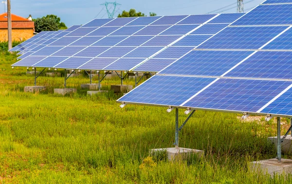 Paneler Solcellsanläggning Landet — Stockfoto