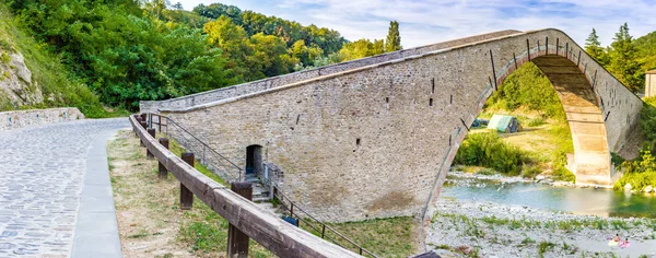 Puente Renacentista 500 Años Antigüedad Que Conecta Con Solo Tramo — Foto de Stock