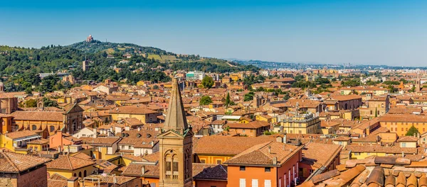 Paesaggio Urbano Panoramico Aereo Bologna Sopra Tetti Case Tipiche Edifici — Foto Stock