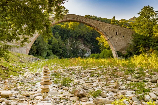 Pila Piedras Frente 500 Años Edad Cerdo Respaldado Puente Renacentista — Foto de Stock