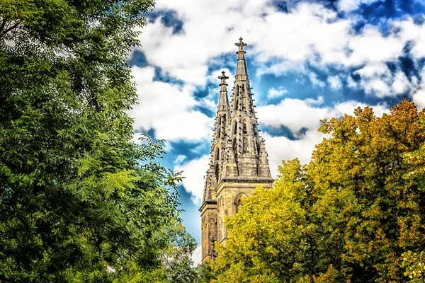 Basilica of St Peter and St Paul in Vysehrad — Stock Photo, Image