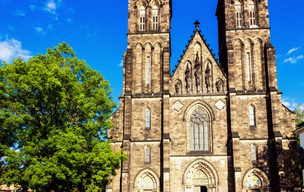 Vysehrad 'daki Aziz Peter ve Aziz Paul Bazilikası — Stok fotoğraf