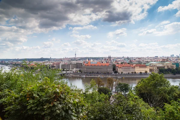 Ponts et toits de Prague — Photo
