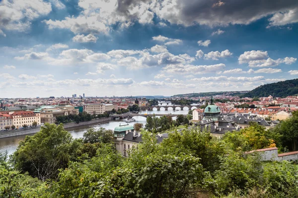 Ponts et toits de Prague — Photo