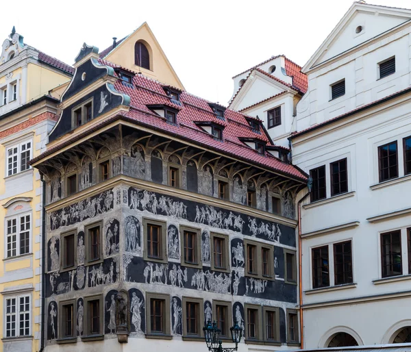 Prague : bâtiments et détails architecturaux — Photo