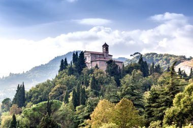 Kutsal Monticino kutsal bakire