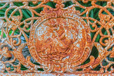 Bahçe paslı tezgah