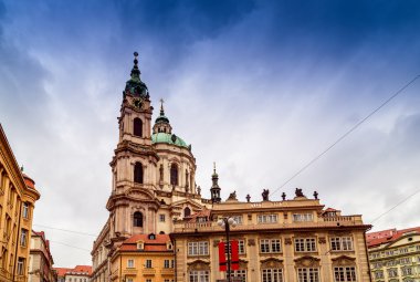 Prag'da St.Nicholas Kilisesi