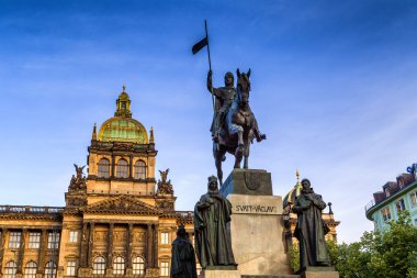 Prag 'daki Wenceslas Meydanı