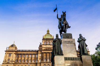 Prag 'daki Wenceslas Meydanı