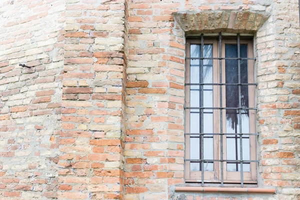 Iglesia del siglo XV en Italia — Foto de Stock