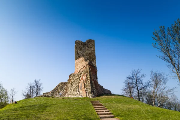 Historické pocit vyjde pozůstatky středověké tvrze — Stock fotografie