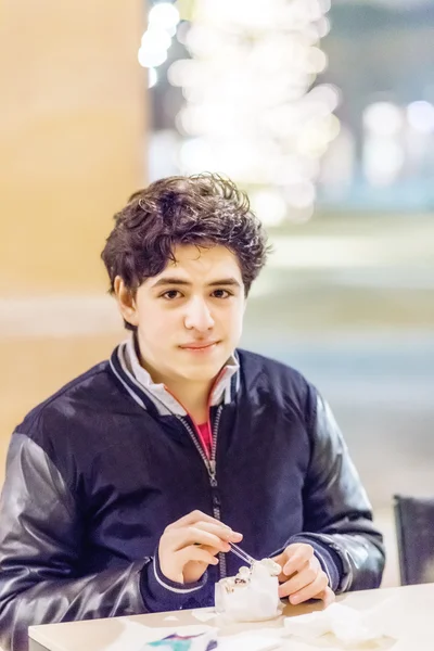 Close Portrait Caucasian Boy Eating Ice Cream Winter Reassuring Look — Stock Photo, Image