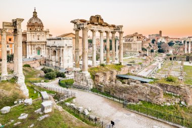 Romanum Forumu antik kalıntıları