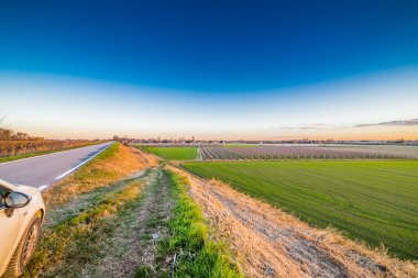 İtalya'da Emilia Romagna kırsal ekili alanlar