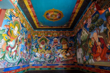 Pelling, Hindistan - Ekim 2020: Pelling, Hindistan 'daki Budist Sanghak Choeling Manastırı' nın Ayrıntıları.