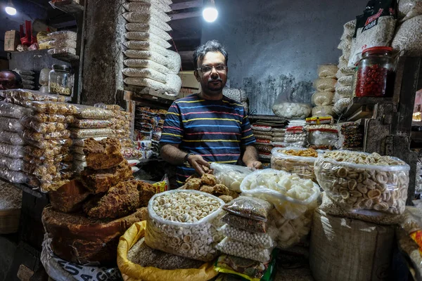 Tezpur Inde Novembre 2020 Vendeur Fruits Secs Sur Marché Tezpur — Photo